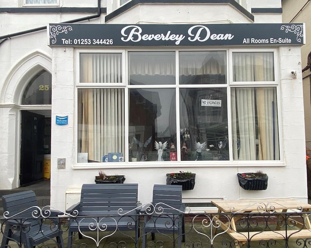 Beverley Dean - Children Over 5 Years Welcome - Continental Breakfast Blackpool Eksteriør billede